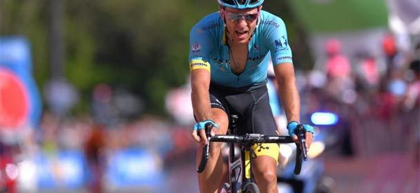 Tanel Kangert tuli Itaalia velotuuri Giro etapil kuuendaks